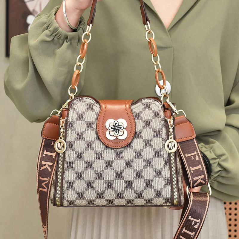 Bolsa de ombro vintage com est - Women Bags Daily Use avaliação e preço
