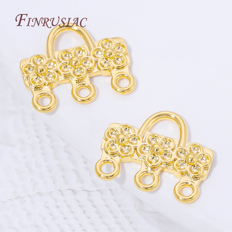 Conector de Brinco em Formato  - Women Bags Gold avaliação e preço
