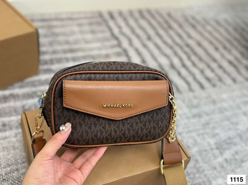 Bolsa de Câmera Transversal de - Women'S Bags Michael Kors avaliação e preço