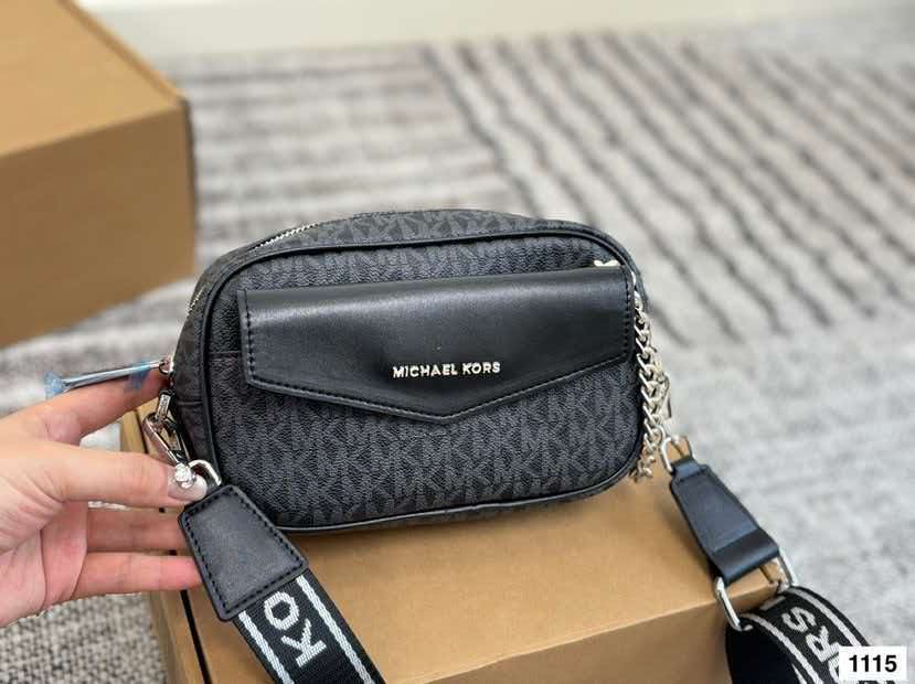 Bolsa de Câmera Transversal de - Women'S Bags Michael Kors avaliação e preço