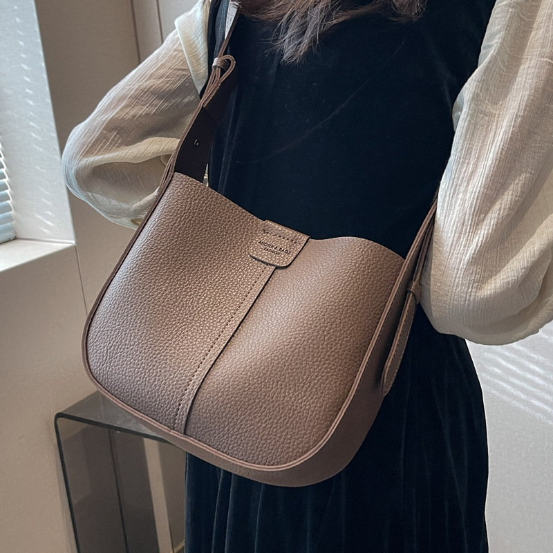 Bolsa de Mão Pequena Versátil  - Women Bags 2026 Trends avaliação e preço