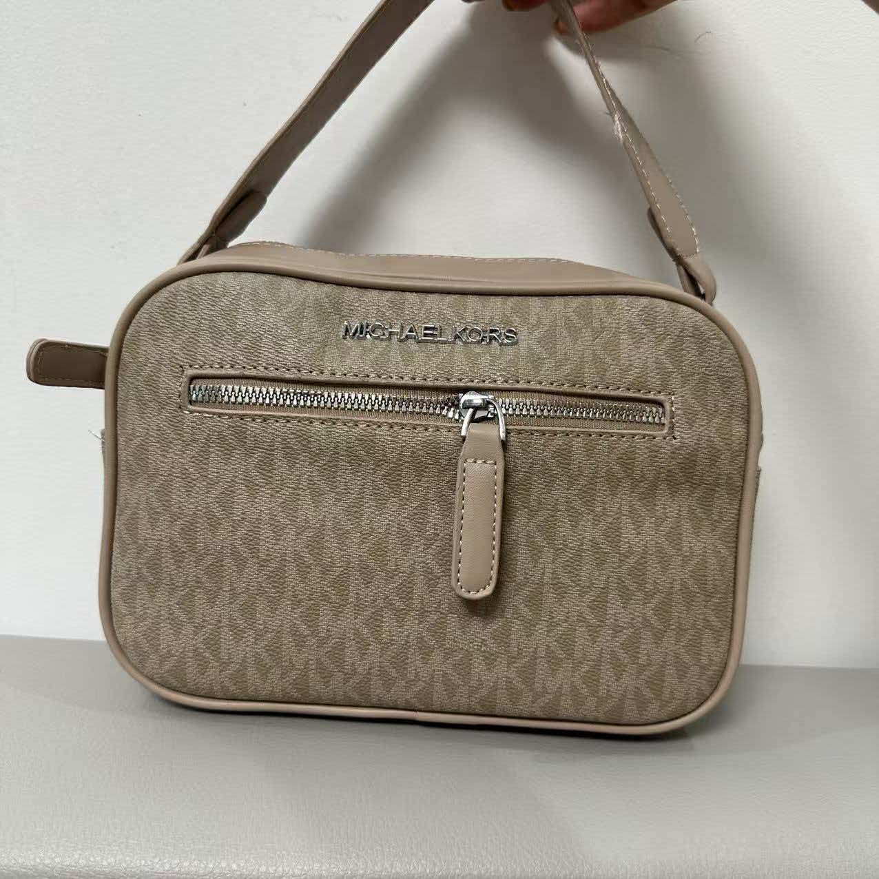 Nova Bolsa de Ombro e Transver - Women'S Tote Bags Michael Kors avaliação e preço